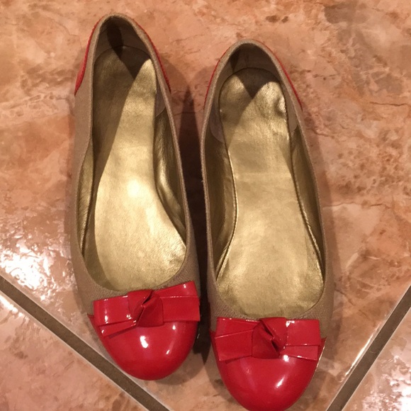 Bow flats - Picture 2 of 4